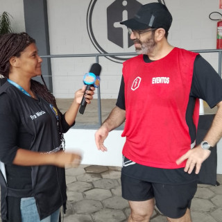 Corrida da igreja da cidade